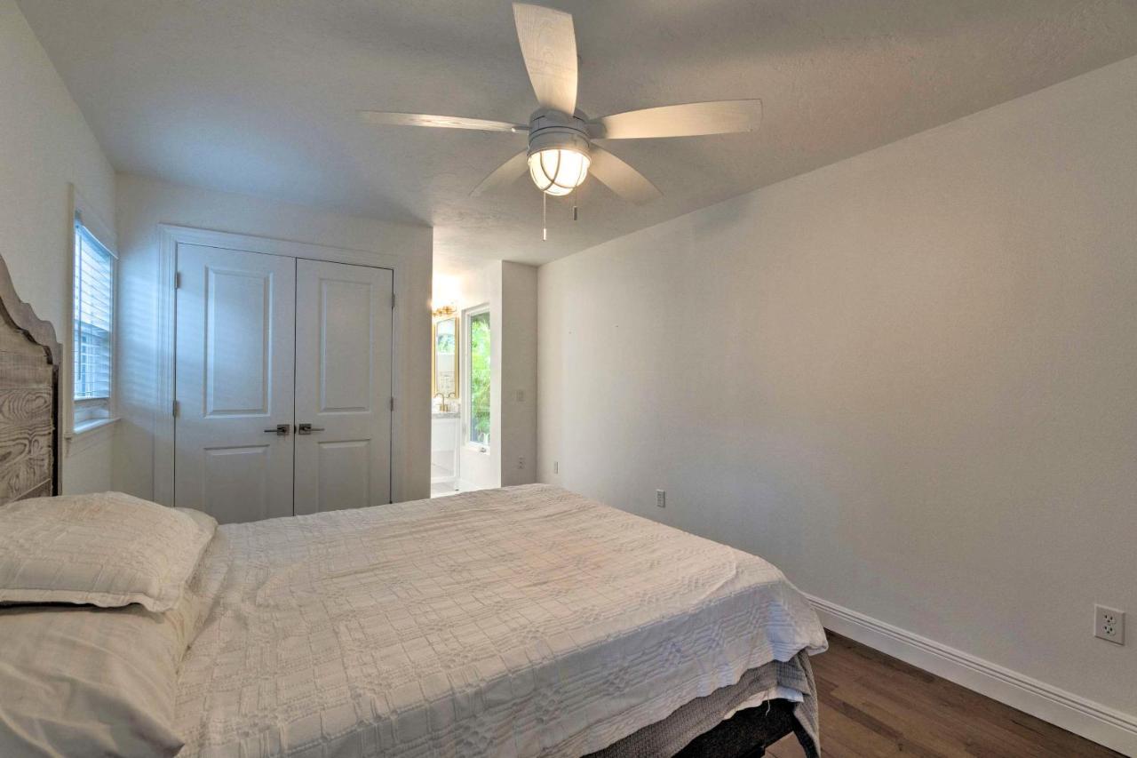 Bright Sarasota Bungalow - 5 Mi To Siesta Beach! Zewnętrze zdjęcie