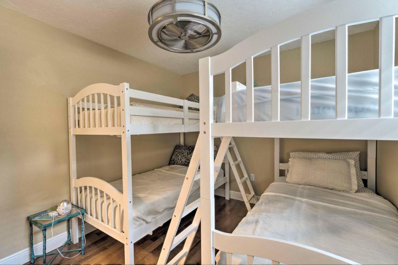 Bright Sarasota Bungalow - 5 Mi To Siesta Beach! Zewnętrze zdjęcie