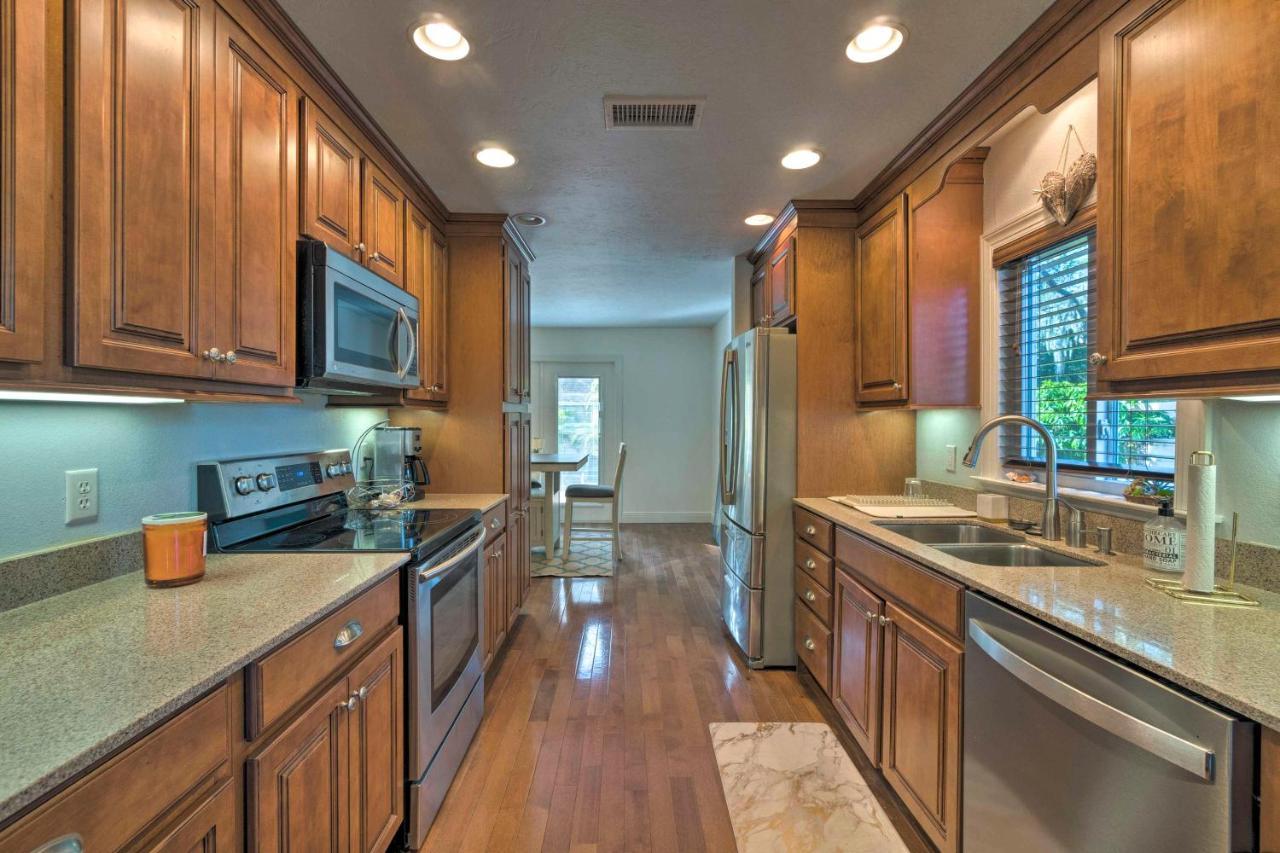 Bright Sarasota Bungalow - 5 Mi To Siesta Beach! Zewnętrze zdjęcie
